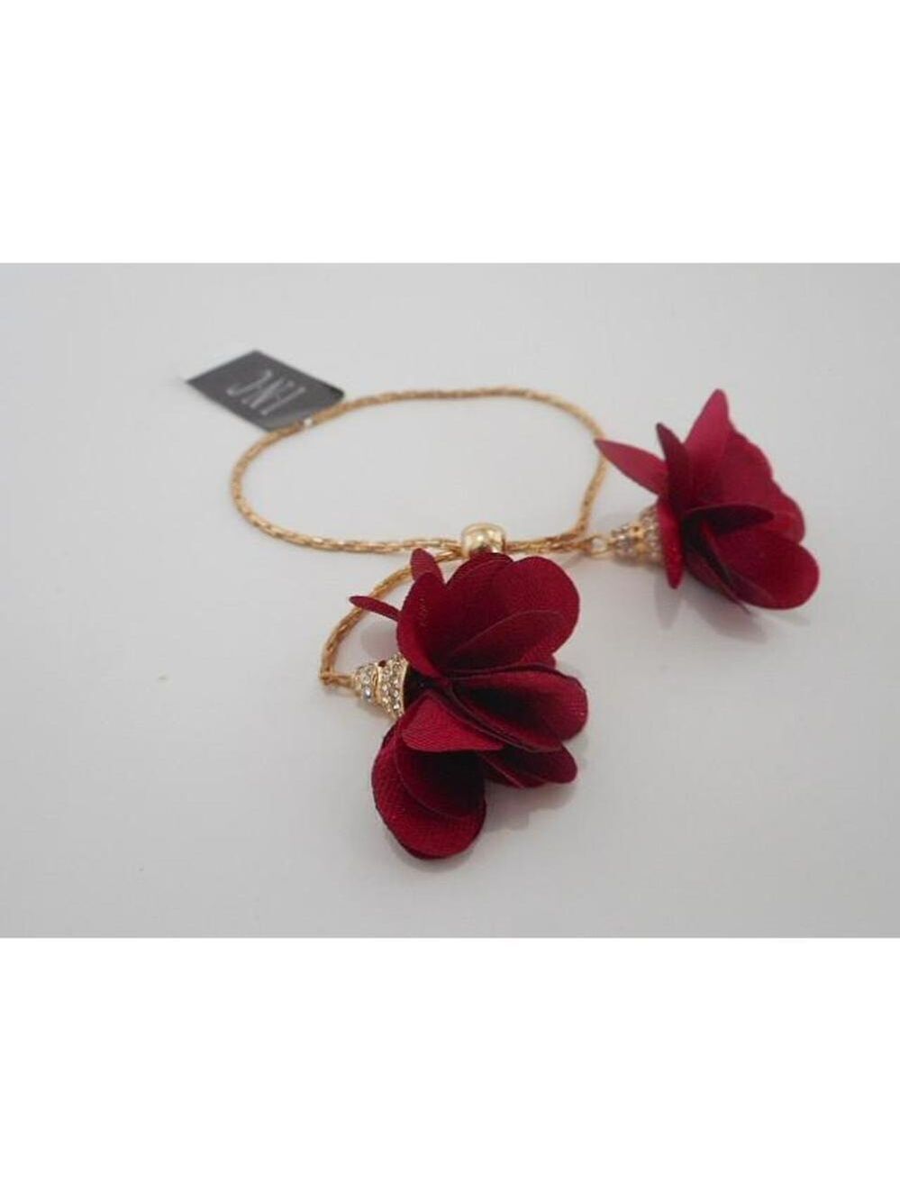 NWT INC Goldtone Slider Bolo Bracelet with Flowers